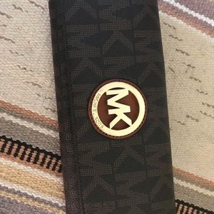MK clutch wallet